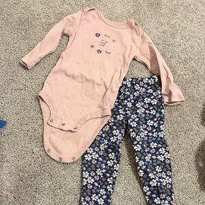 Carters baby girl set